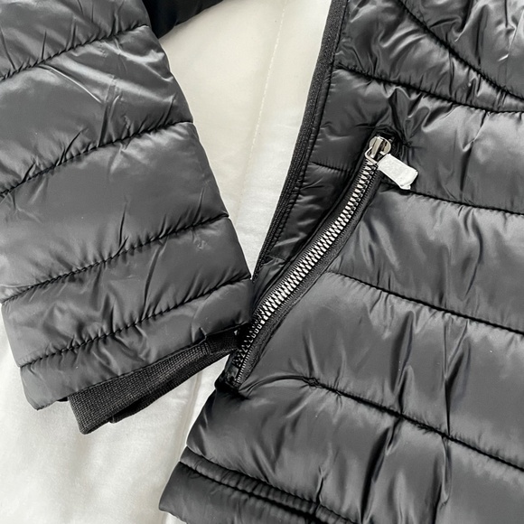 Woman Puffer Jacket YMI collection - Picture 10 of 11